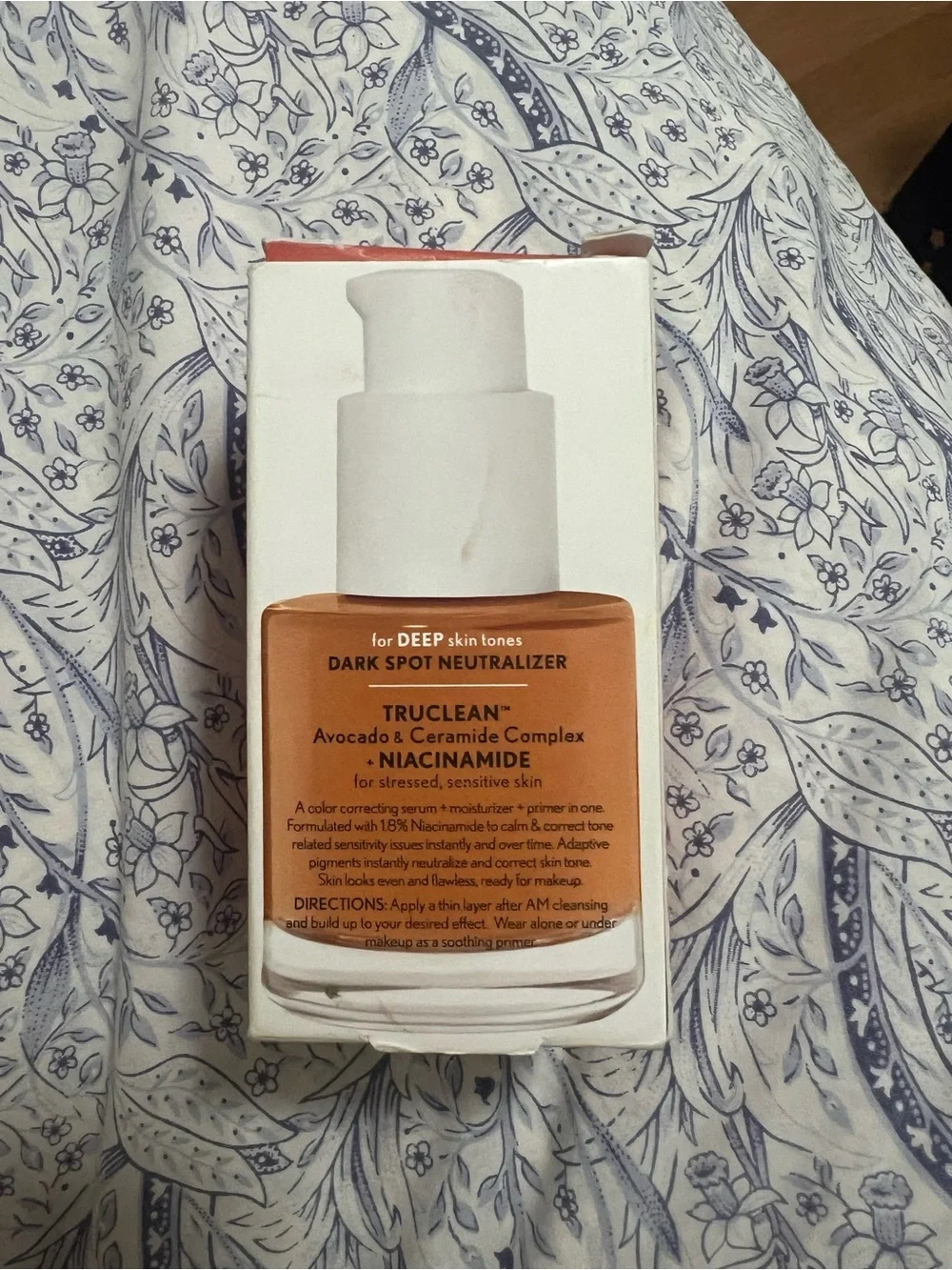 COVERGIRL Color Correcting Serum Moisturizer Primer For Deep Skin Tones NEW
